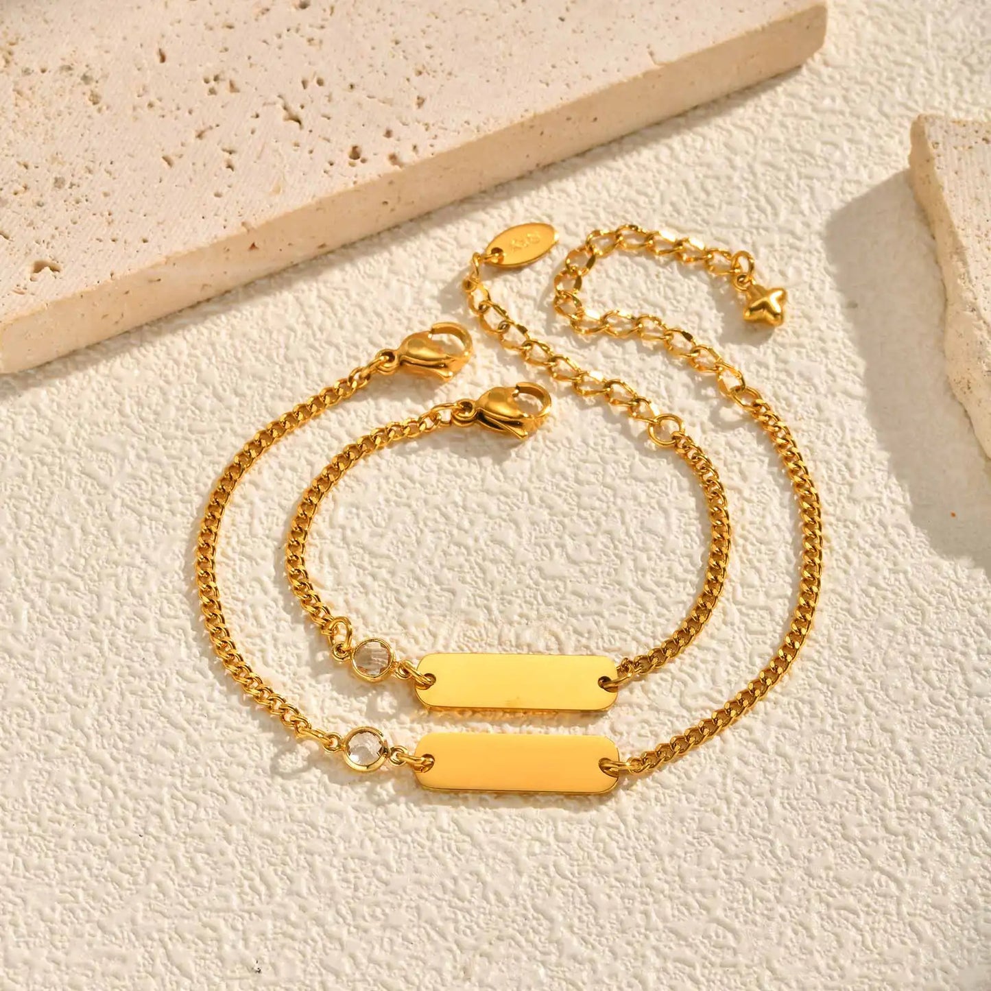 Unpetittresortactileetemotionneltemoignantdespremierssourirespasetsouvenirsdevotrefille