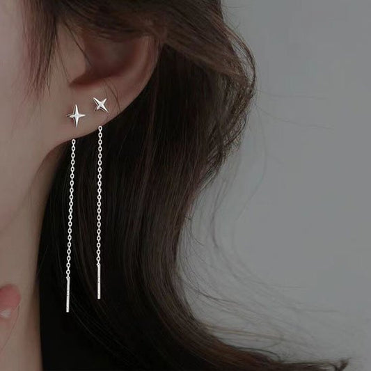 Boucle d’oreille femme pendante etoile design celeste elegant et leger