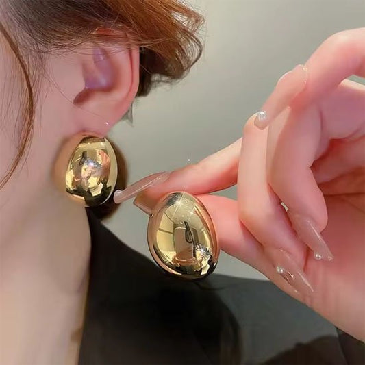 Boucles d’oreilles ovales bombées élégantes et confortables