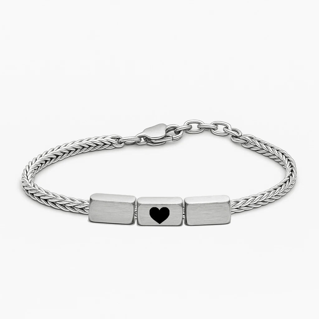 Bracelet personnalisable ideal comme cadeau touchant et symbolique pour une trecher