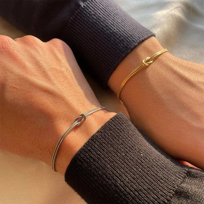Bracelets chaîne serpent, des bijoux commun couple durables.