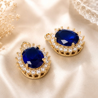 Collier fin personnalisé avec un délicat bijou breloque brillant