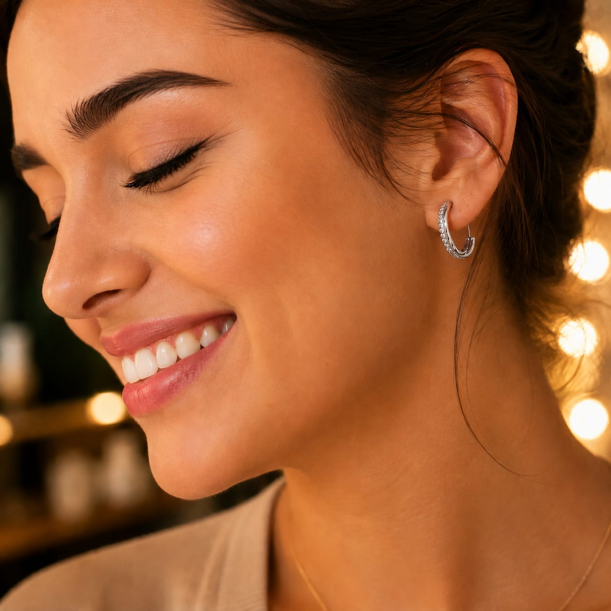 Piercing conch argent avec zirconia scintillants