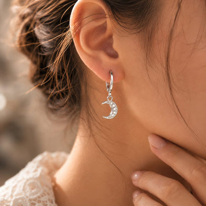 Sublimez votre cartilage avec le bijou discret Helix Beauty.